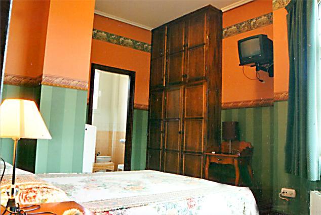 Hotel Joshe Mari Бакио Экстерьер фото